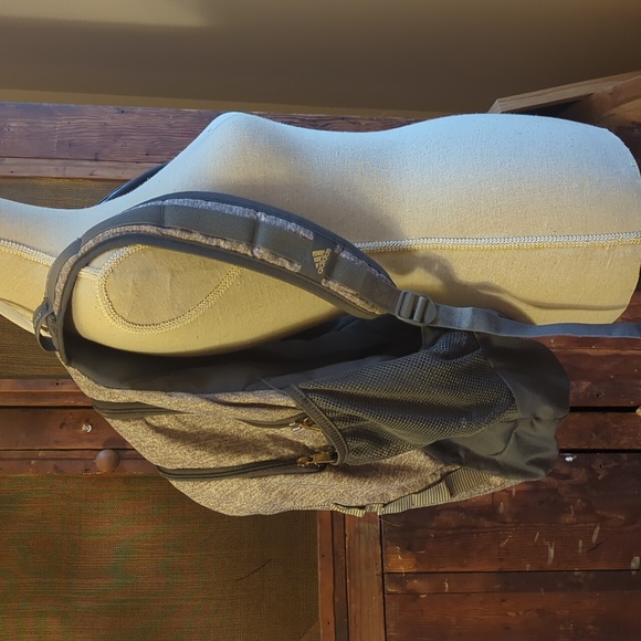 Adidas Backpack - Picture 2 of 5